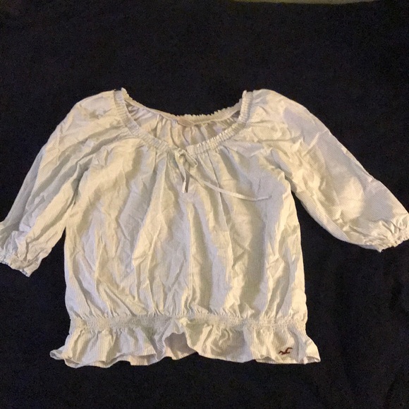 Hollister off the shoulder top, M - Picture 1 of 3